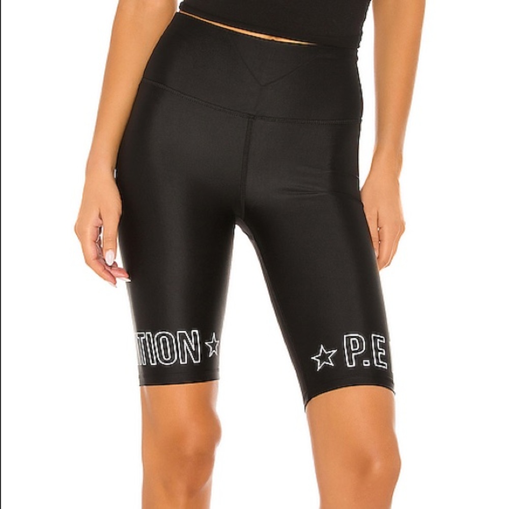 P.E Nation Strike black logo bike short